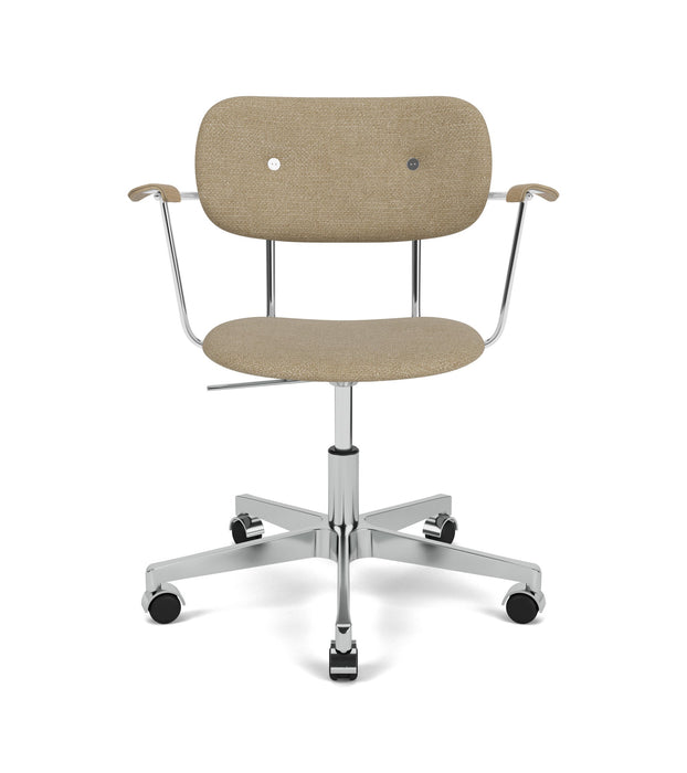 Co Task Chair w/Armrest, Star Base w/Casters, Polished Aluminium, Seat And Back Upholstered With PC0T, Oak Arms, Hard Floor, Natural Oak, EU/US - CAL117, 02 (Beige), Audo Bouclé, Audo Bouclé, Audo