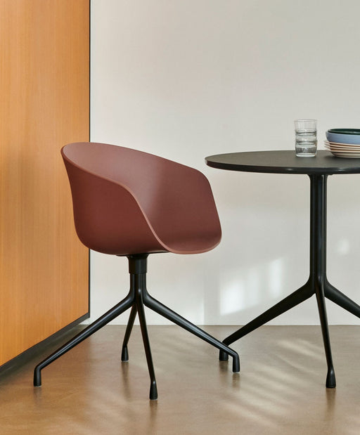 AAC20 Polished aluminium 4 star swivel base Standard glider - HAY