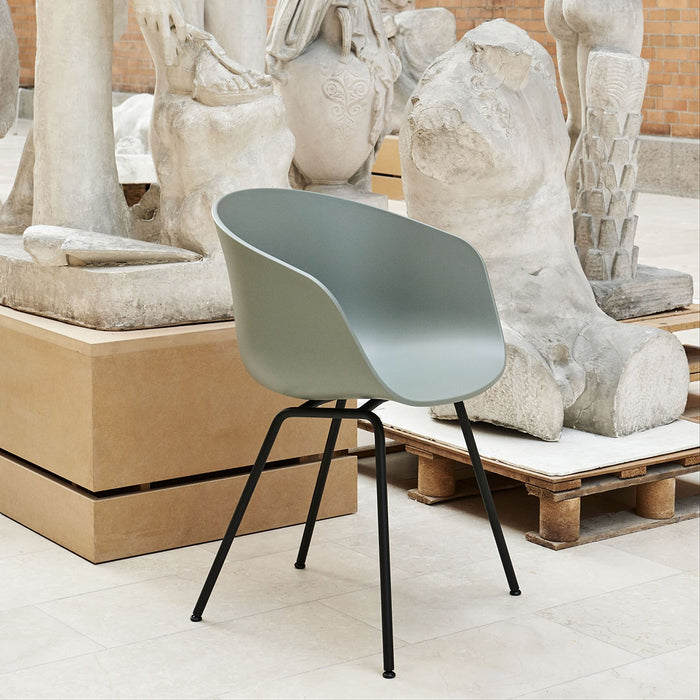 AAC26 Black powder coated steel 4 leg base Standard glider - HAY