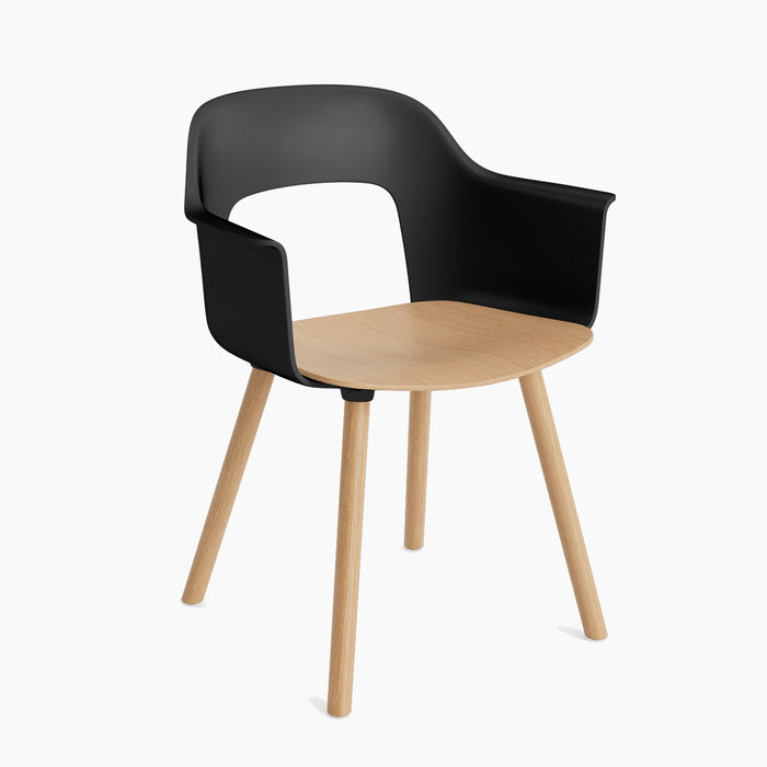 Black polypropylene shell