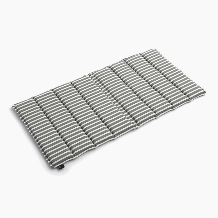 Grey bold stripe