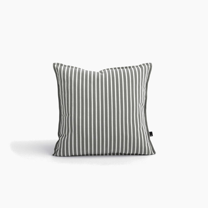 Grey bold stripe