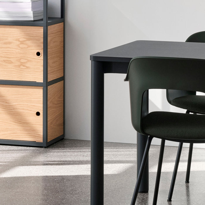 Annex Table Flush Anodized aluminium legs Anodized aluminium apron Adjustable gliders - HAY
