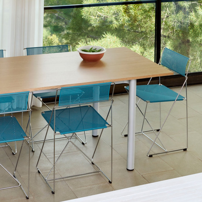 Annex Table Overhang Barn red powder coated aluminium legs Barn red powder coated aluminium apron Adjustable gliders - HAY
