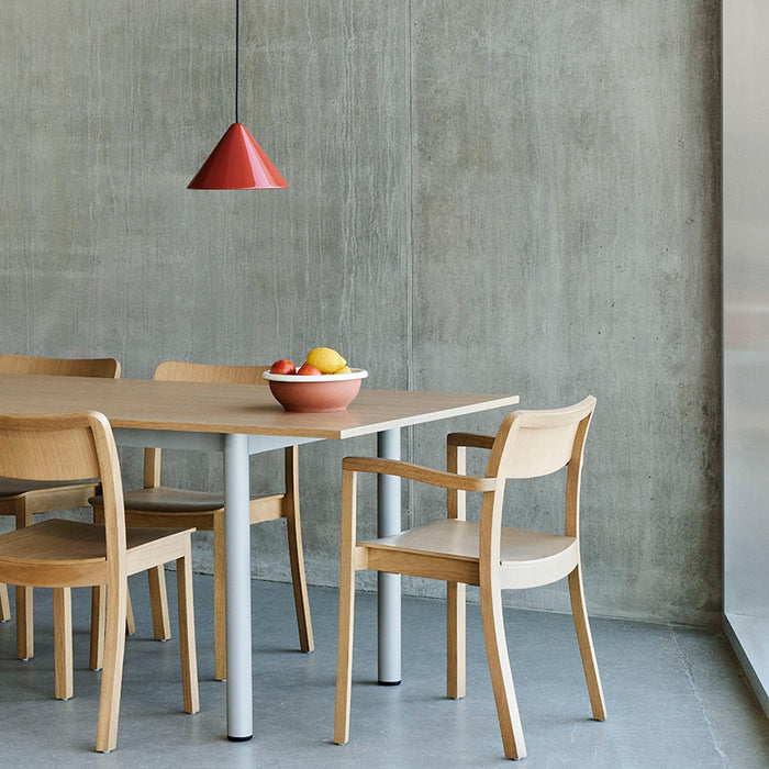 Annex Table Overhang Anodized aluminium legs Anodized aluminium apron Adjustable gliders - HAY