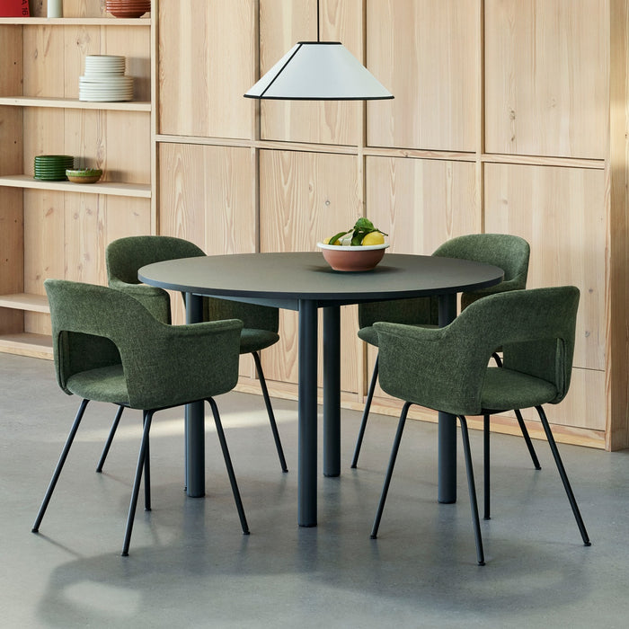 Annex Table Round Barn red powder coated aluminium legs Barn red powder coated aluminium apron Adjustable gliders - HAY
