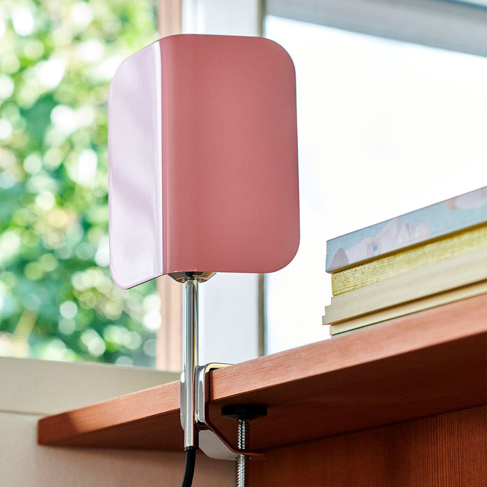 Apex Clip Lamp - HAY