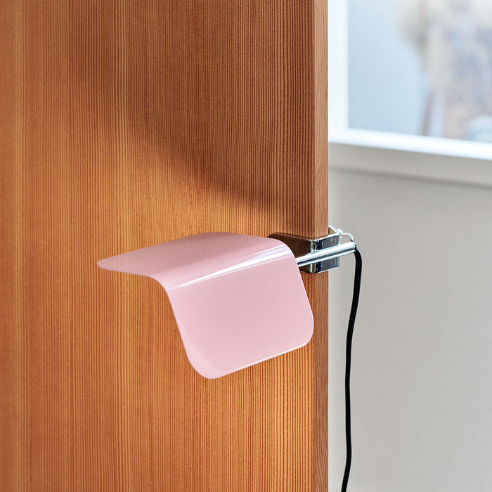 Apex Clip Lamp - HAY