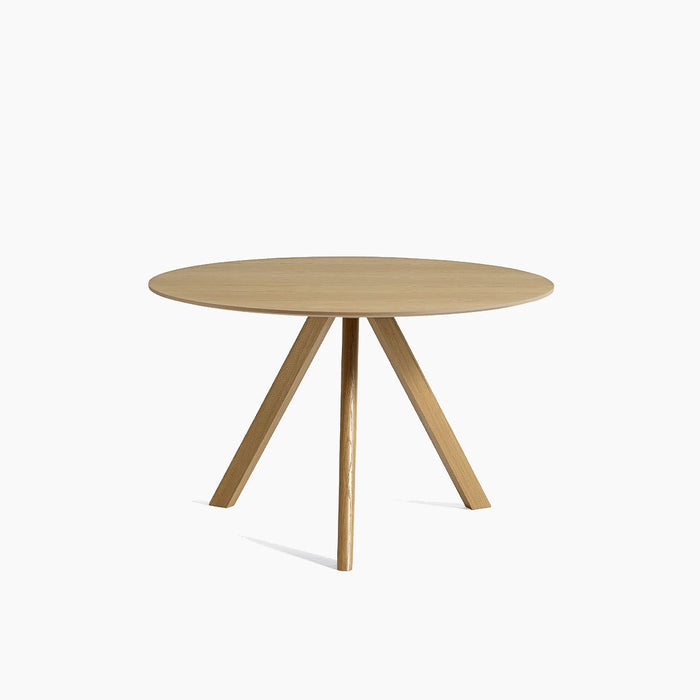 CPH20 Table Water-based lacquered oak frame - HAY