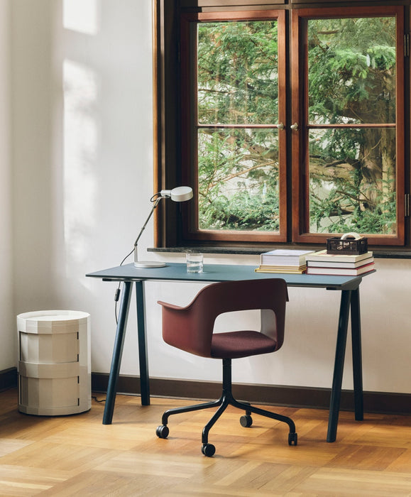 CPH90 Desk Bordeaux water-based lacquered oak frame - HAY