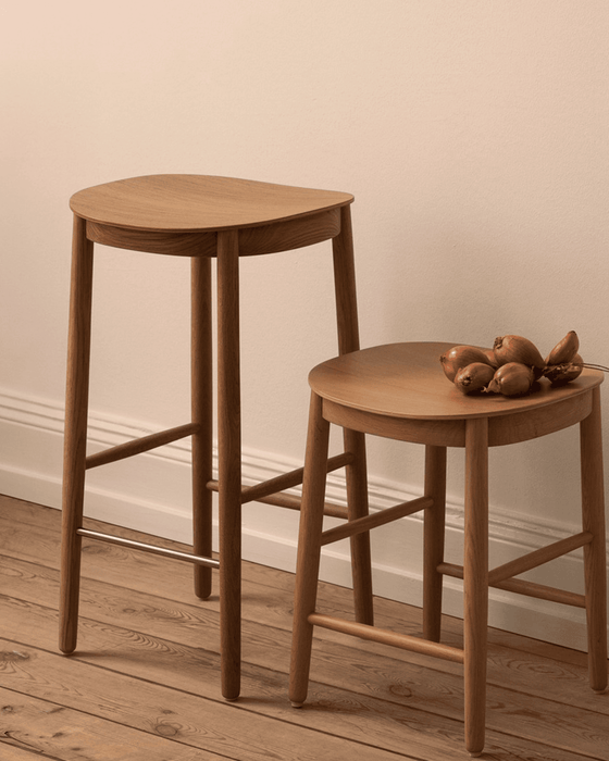 Figurine Counter Stool - Figurine stool lifestyle 01