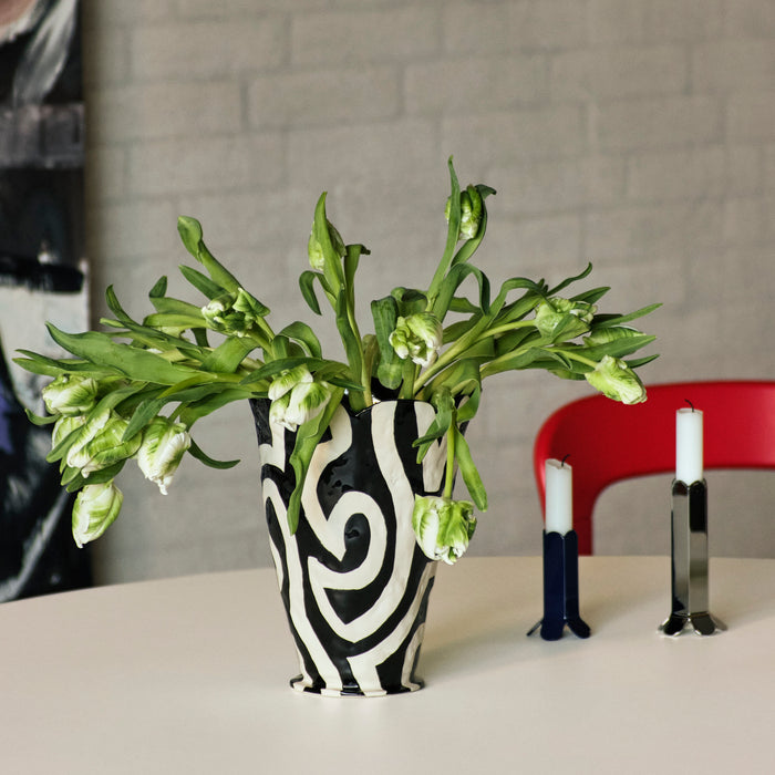 Jessica Hans Shadow Vase - HAY