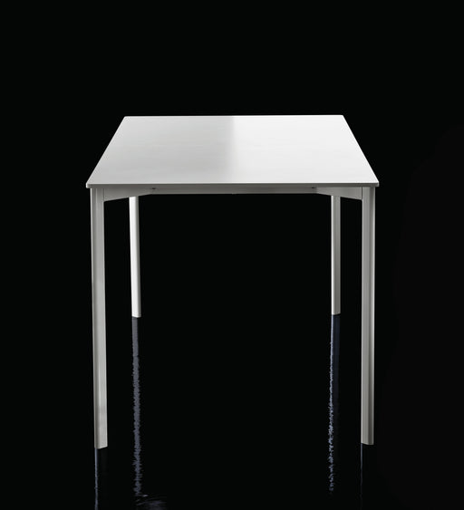 magis-striped-table - studio