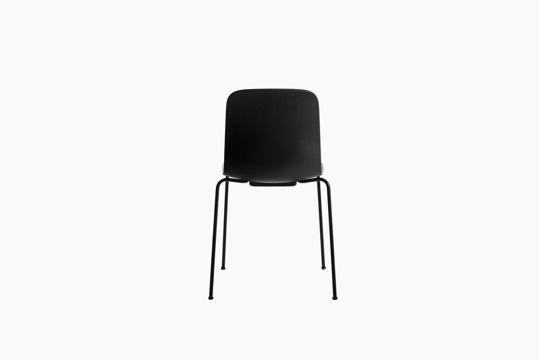 magis-substance-chair-and-armchair - studio