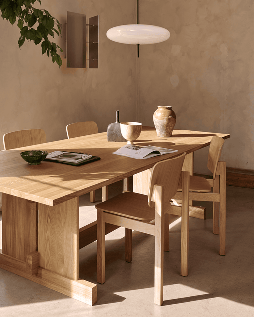 Mono Chair, Wooden Base - Mono wood lifestyle 02