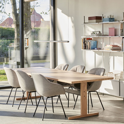 Passerelle Table Water-based lacquered oak frame Ink black powder coated crossbar Adjustable gliders - HAY