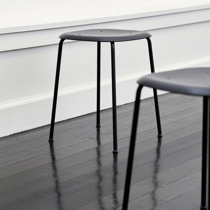 Soft Edge70 Soft grey powder coated steel 4 leg base Standard glider - HAY