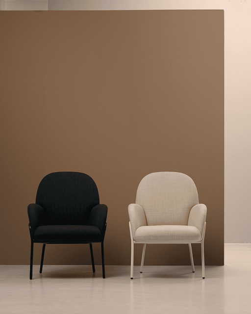 Sling Lounge Chair - Sling lounge chair lifestyle 04