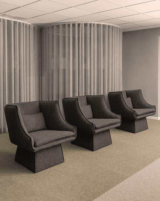 Social Club - Socialclub lounge chair lifestyle 02