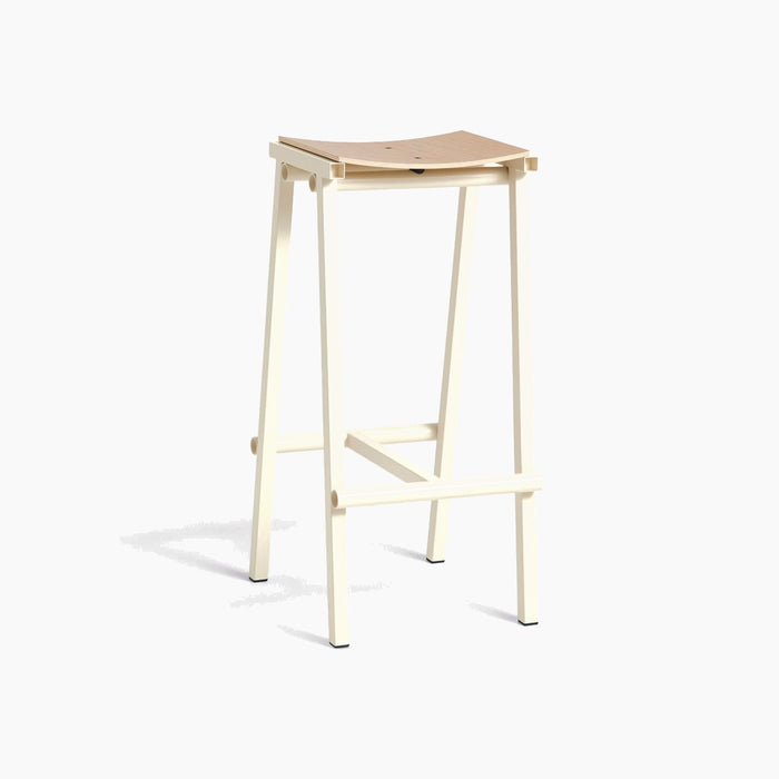 Taburete 8 Bar stool Low Eggshell powder coated base H65 - HAY