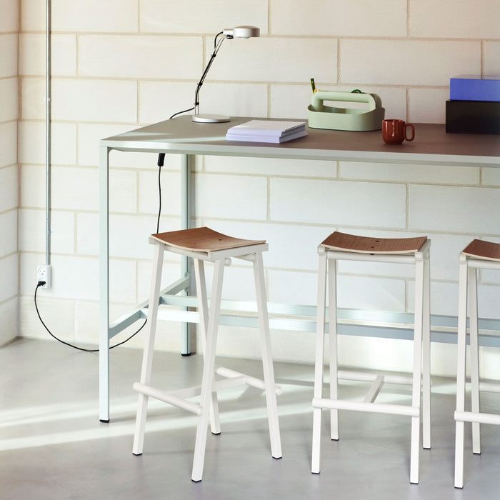 Taburete 8 Bar stool Low Black powder coated base H65 - HAY