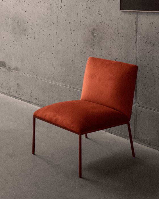 Tondo Lounge Chair - Tondo lounge chair lifestyle 03