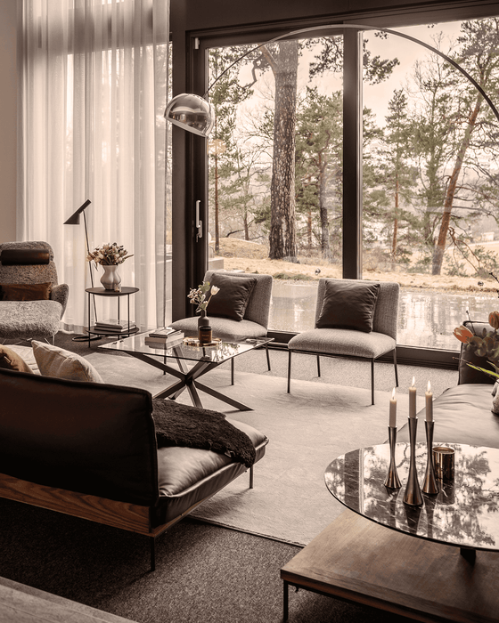 Tondo Lounge Chair - Tondo lounge chair lifestyle 04