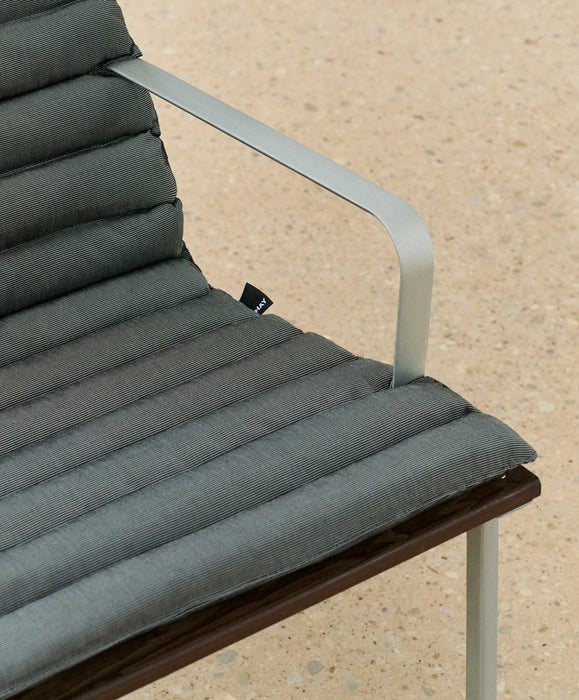 Quilted Lounge cushion for Traverse - HAY