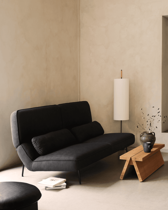 Velar Sofa - Velar sofa lifestyle 05