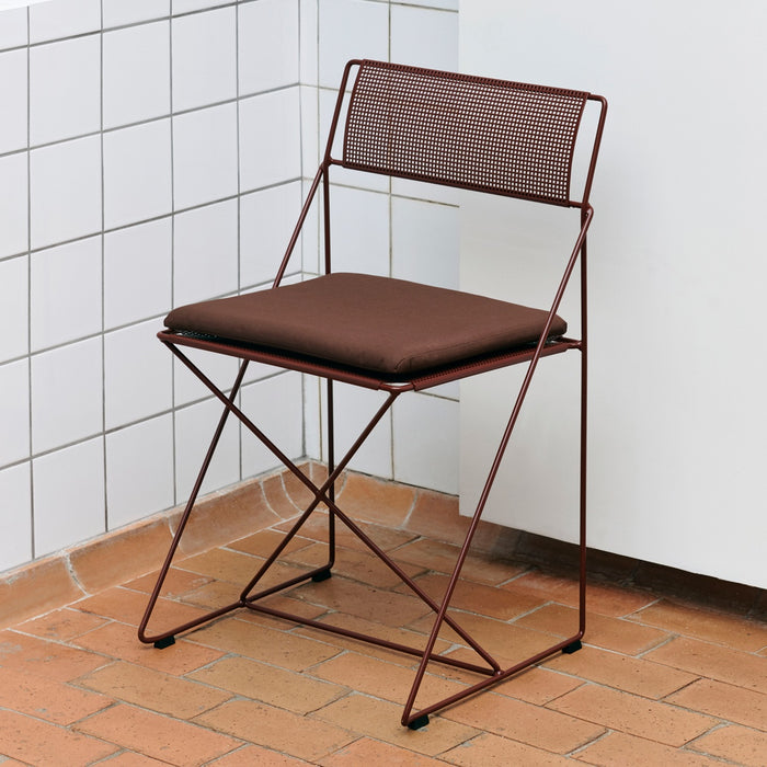X-Line Chair Leek green powder coated steel base 2.0 - HAY