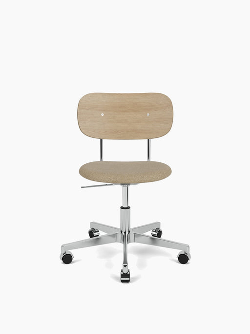Front view of the Co Task Chair with a natural oak backrest, beige upholstered seat, and a polished aluminium base on wheels.