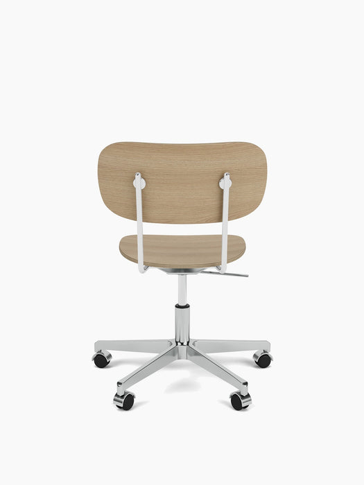 Back view of the Co Task Chair, Veneer, natural oak seat and backrest on a polished aluminium swivel base with wheels.