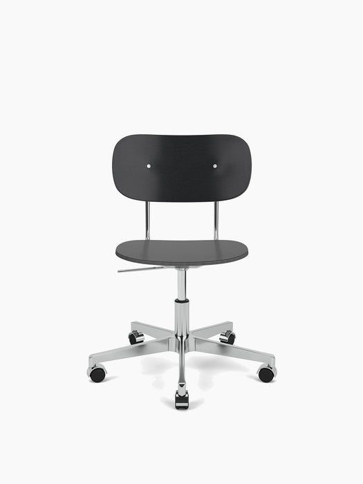 Front-facing Co Task Chair, black veneer seat and backrest, no armrests, on a polished aluminium five-star base with wheels.
