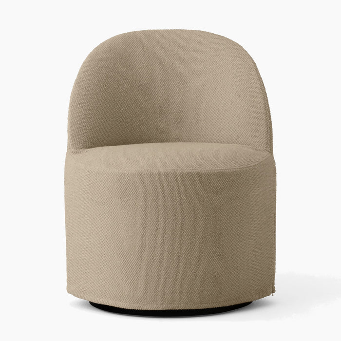Tearoom Club Chair, w. Swivel w. Loose Cover - Logan Sand