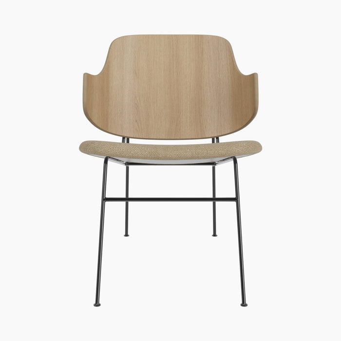 The Penguin Lounge Chair - Audo Bouclé 02