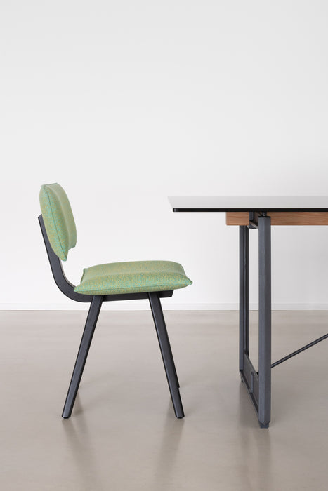 Brut Dining Table anthracite ash black glass grey smoked - ambient