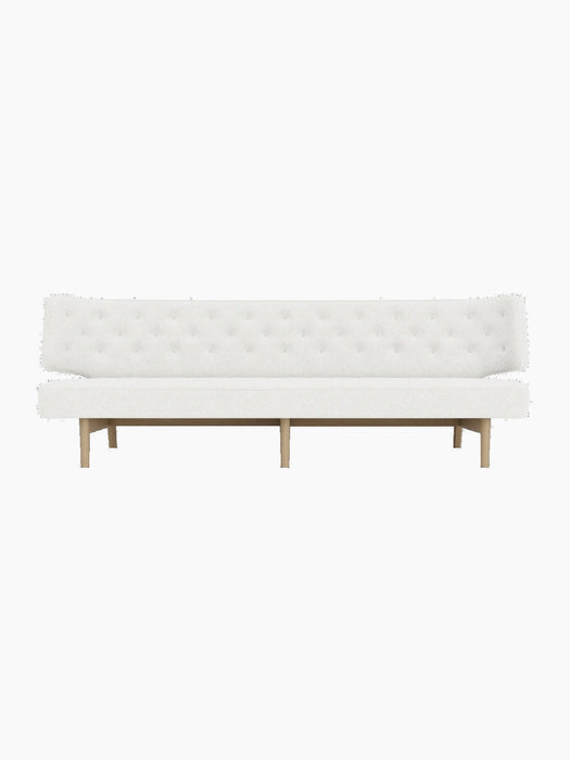 Front view of the Radiohus Sofa P3 in off-white Hallingdal 110 upholstery with a button-tufted back and natural oak legs.