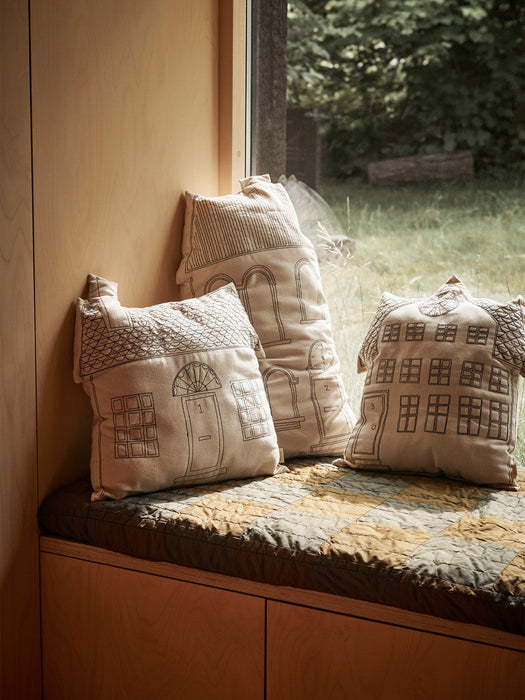 Abode Cushion