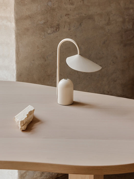 Arum Portable Lamp