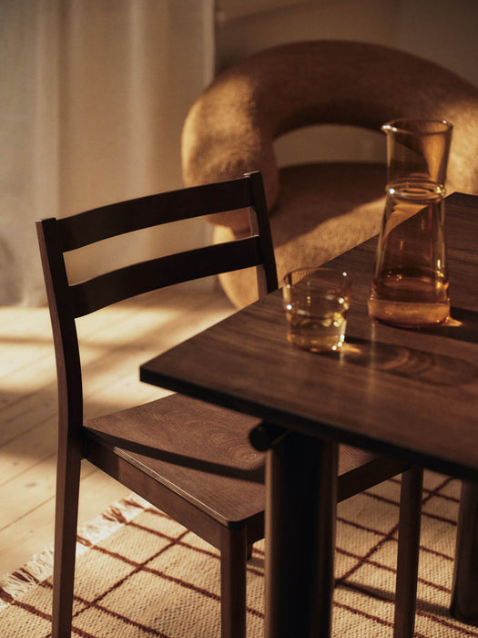 Atura Dining Table