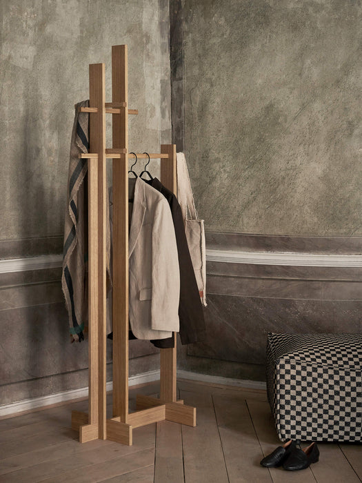 Bridge Clothes Stand