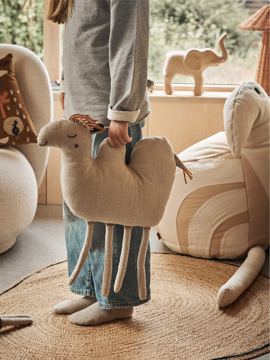 Camel Cushion