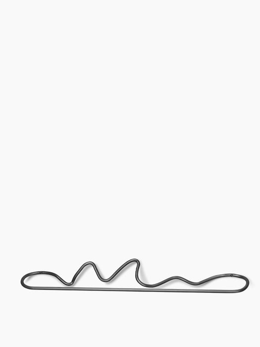 Curvature Towel Hanger