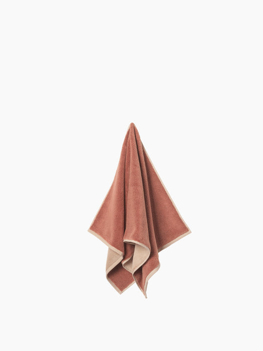 Ekko Hand Towel