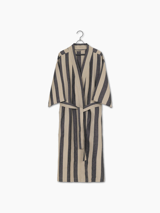 Field Robe