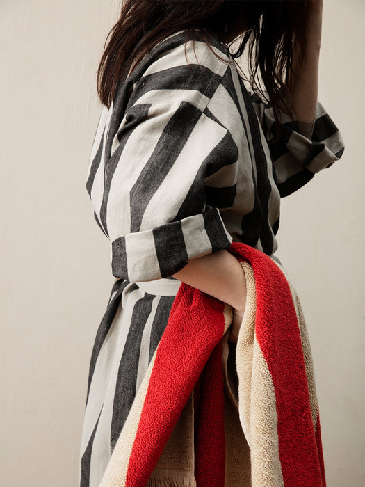 Field Robe