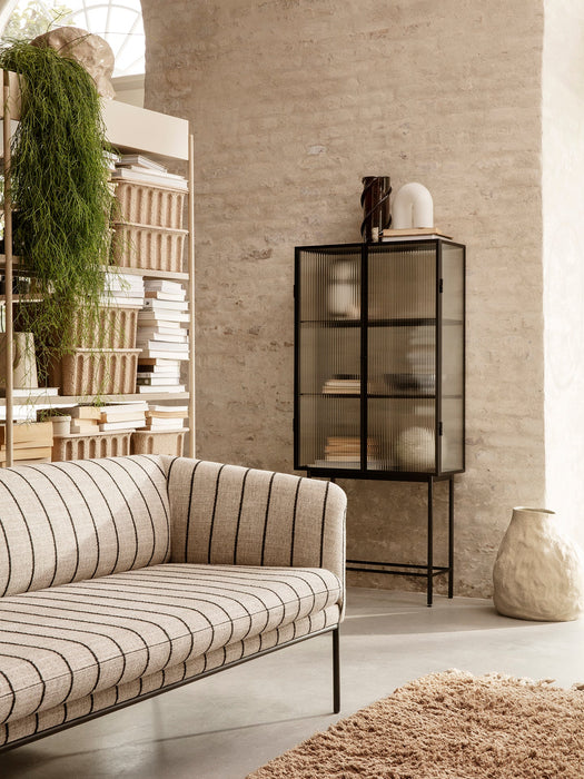Haze Vitrine - Reeded Glass