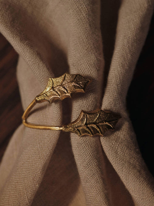 Holly Leaf Napkin Rings - Set of 4