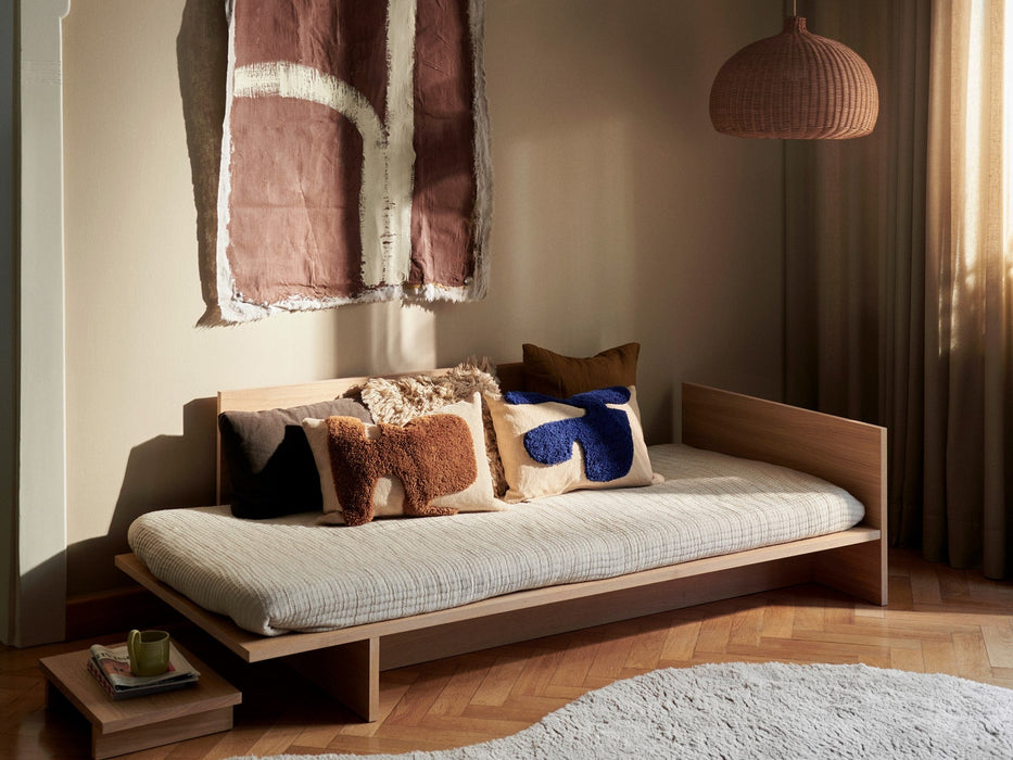 Kona Daybed