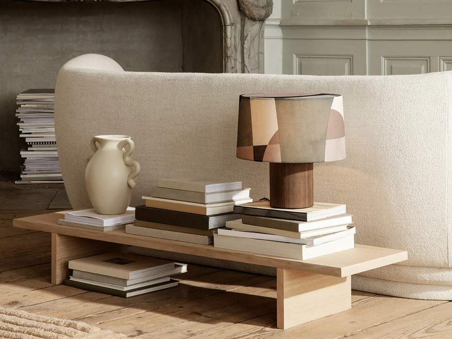 Kona Display Table